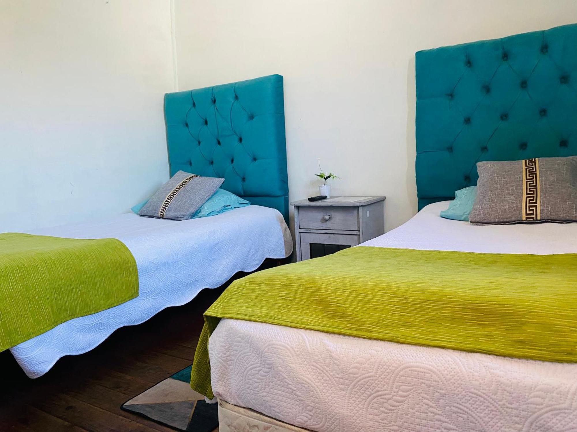 Hostal 3 Norte San Antonio  Luaran gambar